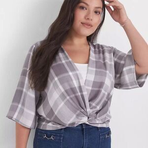 NWT Lane Bryant gray and white plaid twist front top size 20